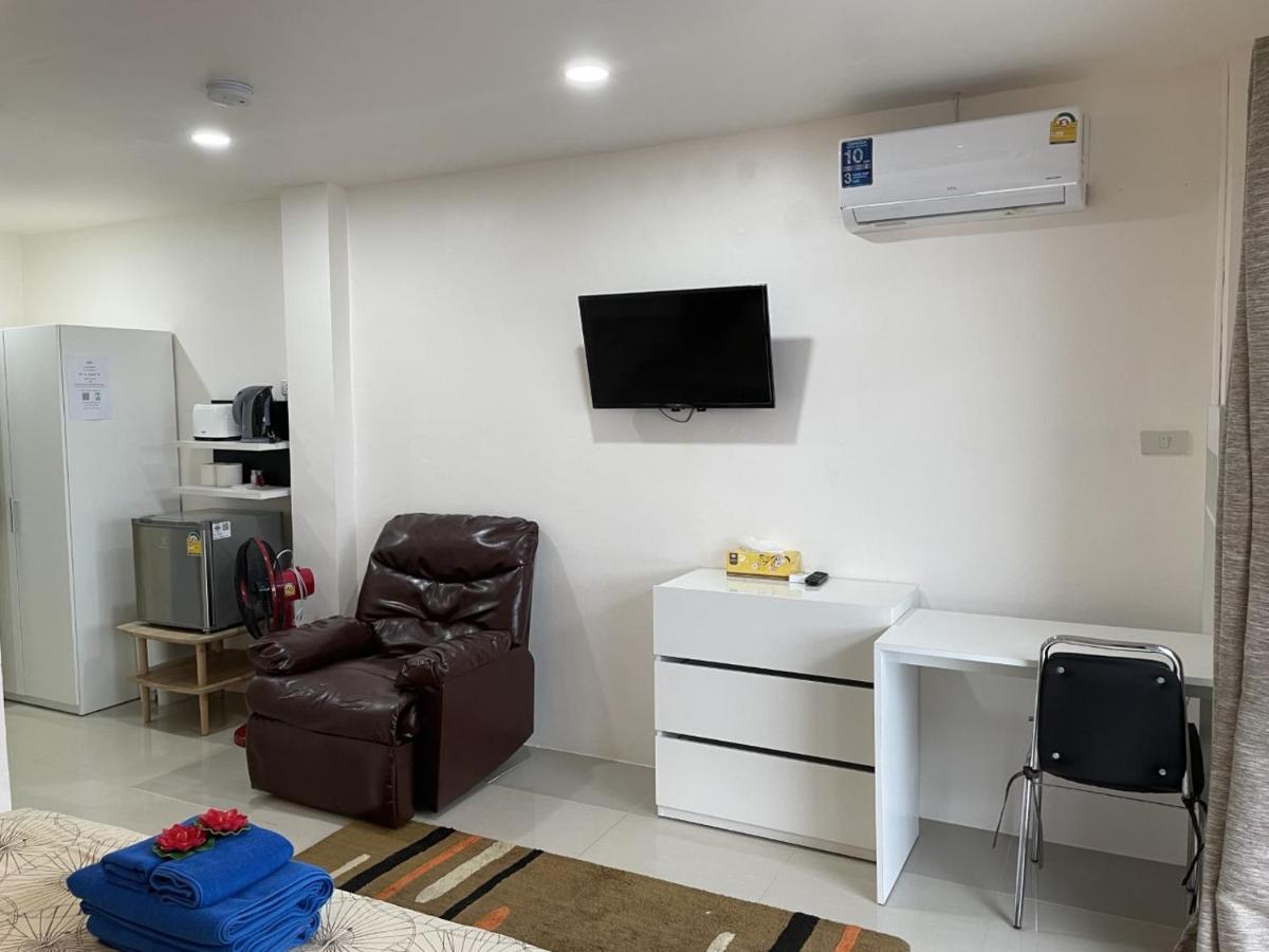 Inn Dulgence Patong Exterior foto